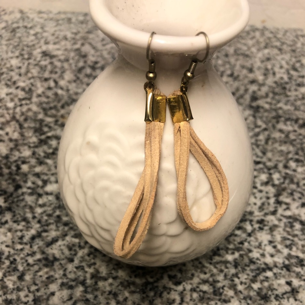 Cowgirl’s Ropes Leather Earrings